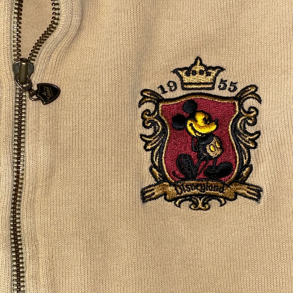 SUPER RARE VINTAGE DISNEY LAND ZIP UP